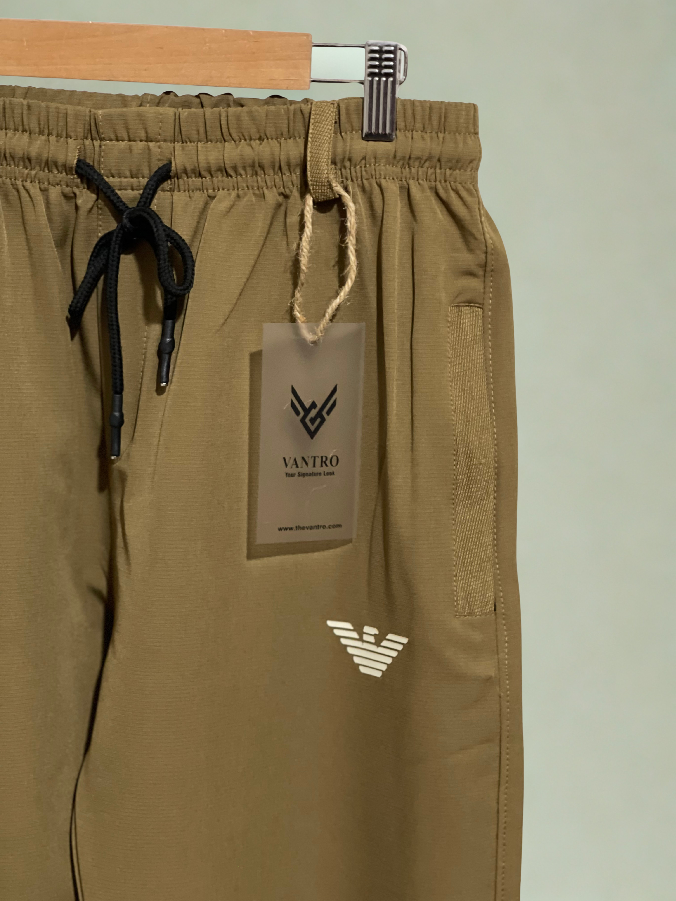 Classic Emporio Armani Straight-Fit Trousers