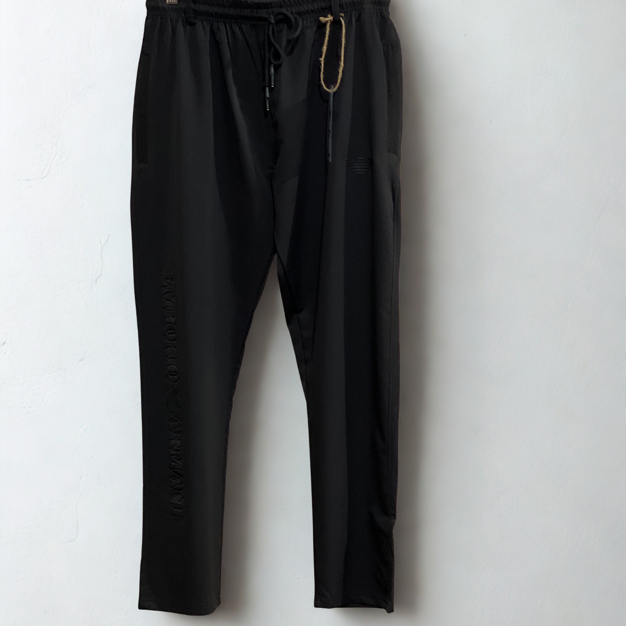 Classic Emporio Armani Straight-Fit Trousers